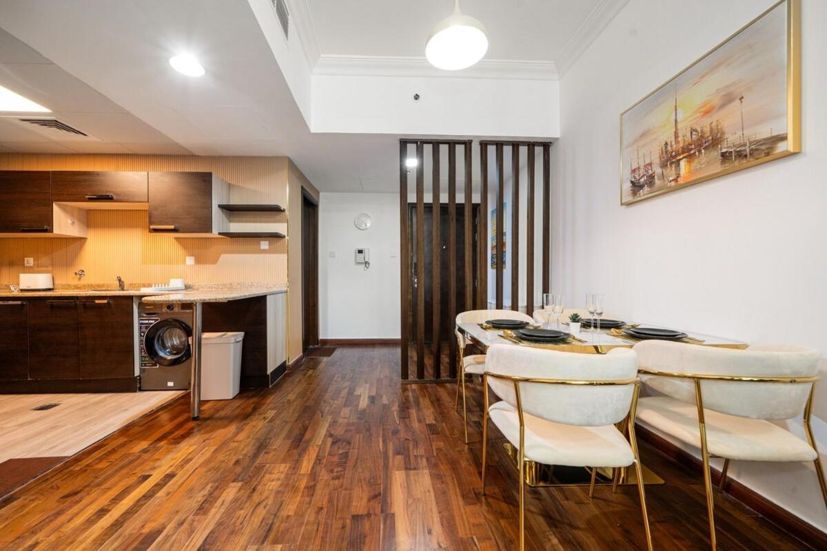 Zapbed House -ont 405 Dubai
